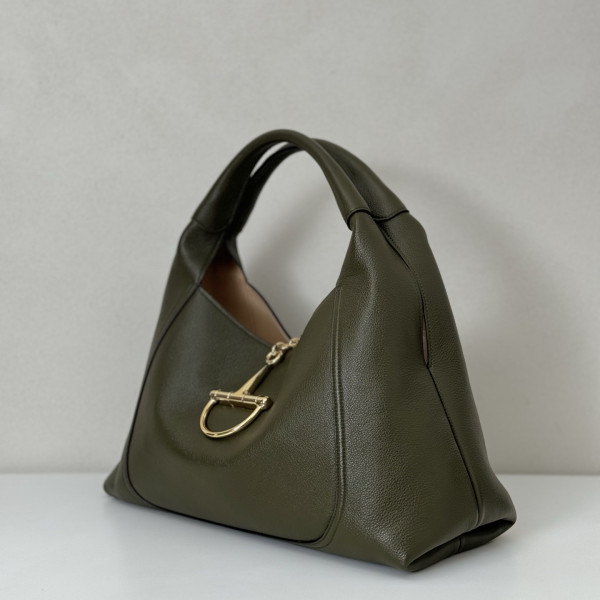 G*u*i softbit maxi shoulder bag