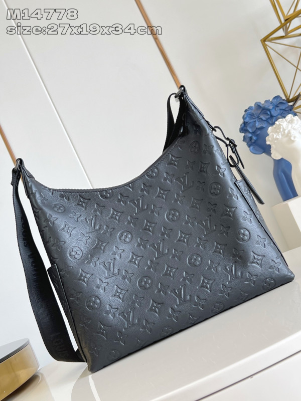 l0*is V*t0n hobo cargo