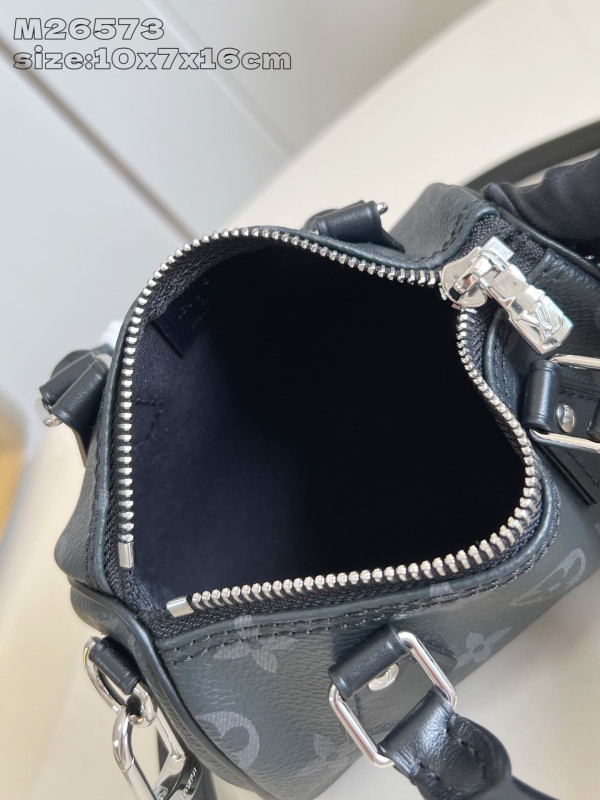 l0*is V*t0n nano speedy-16-10-7.5cm