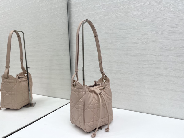 Diro D-Motion Bag - 18.5x20.5x11CM